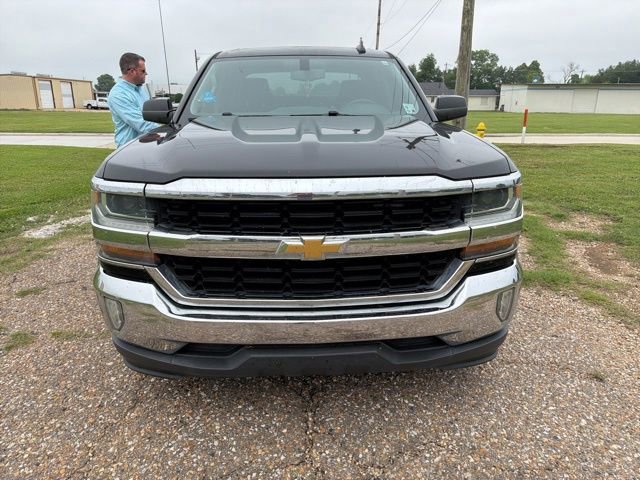 Used 2018 Chevrolet Silverado 1500 LT w/ Texas Edition RWD image 13