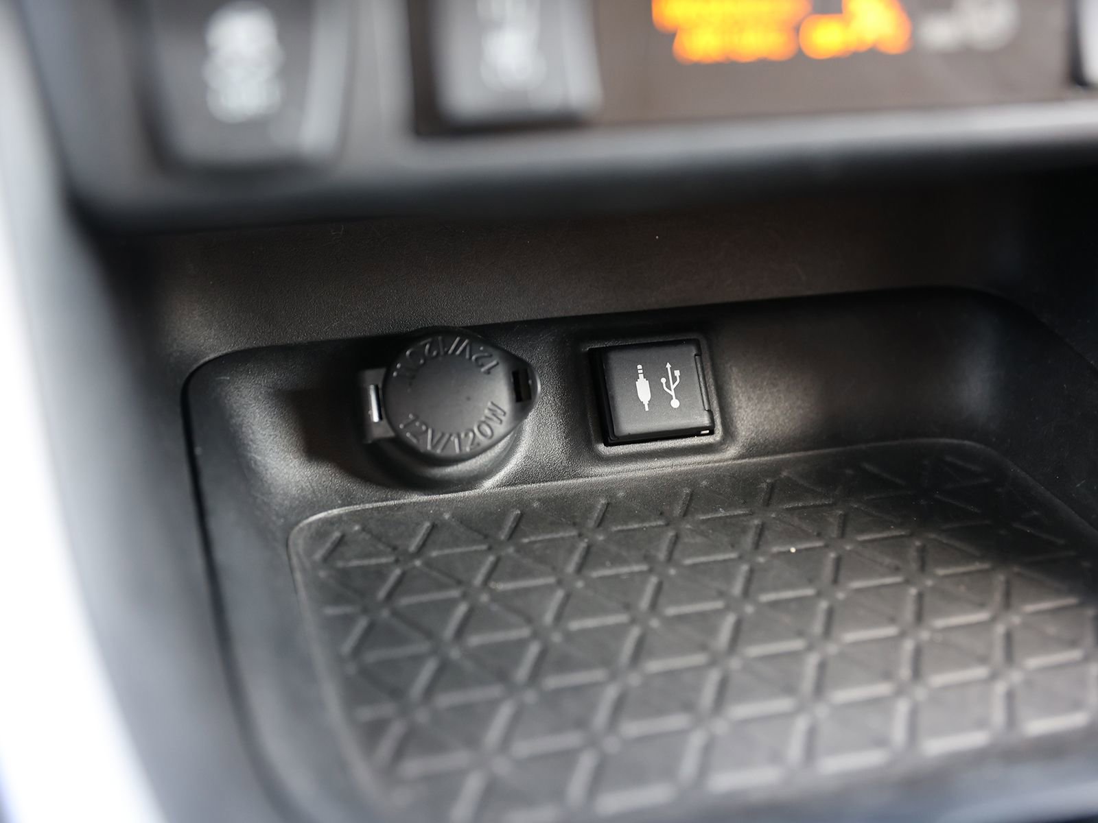 Used 2019 Toyota RAV4 XLE Premium w/ Cold Weather Package image 28