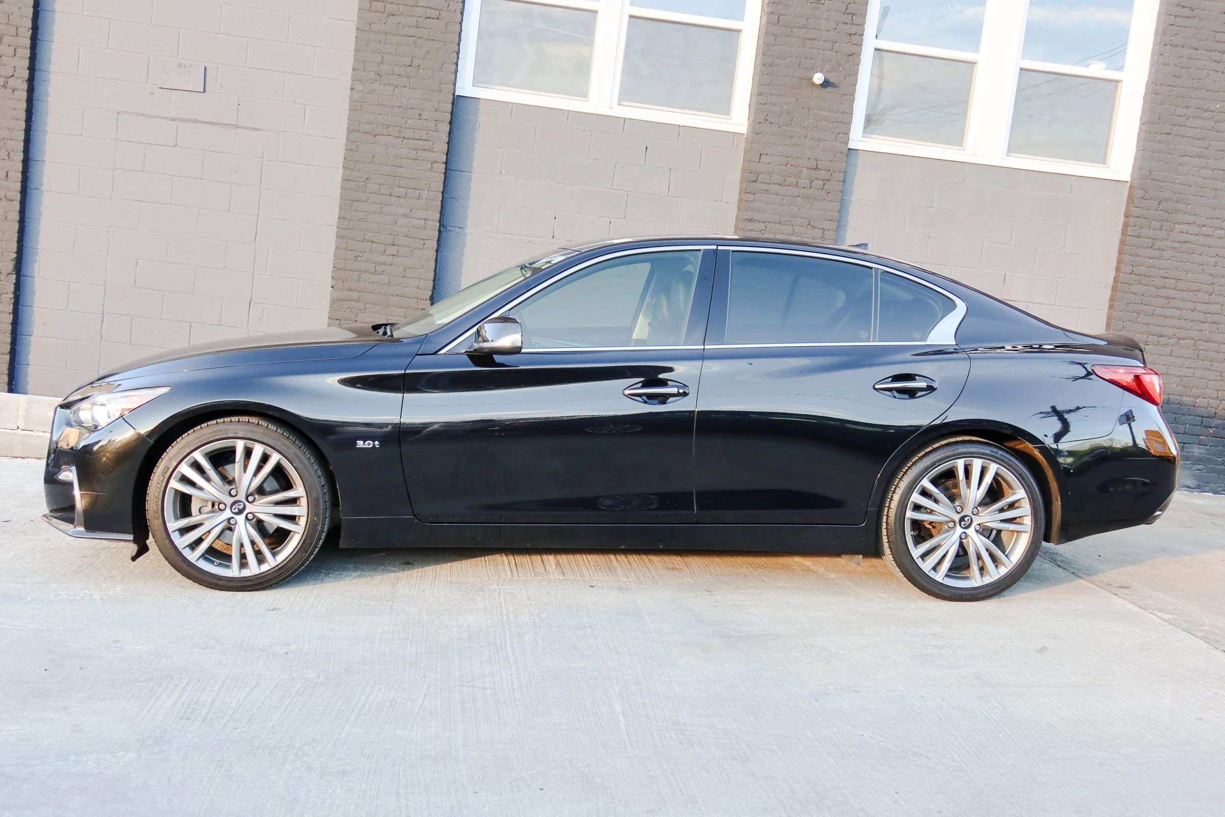 Used 2018 INFINITI Q50 Sport AWD/4WD image 4