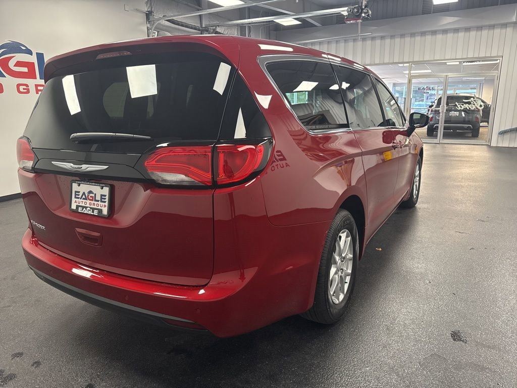 New 2026 Chrysler Voyager LX image 11