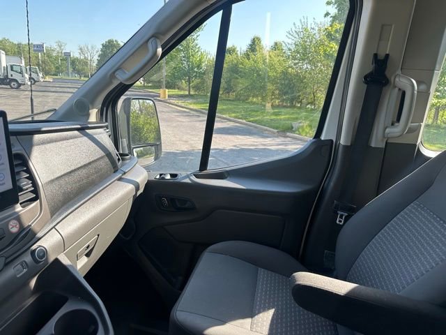 Used 2022 Ford Transit 350 XLT RWD image 11