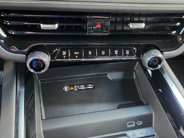 New 2026 Chevrolet Tahoe Premier w/ Sun And Tow Package AWD/4WD image 31