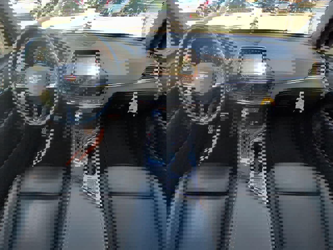 Used 2023 Cadillac CT4 Sport w/ Technology Package image 15