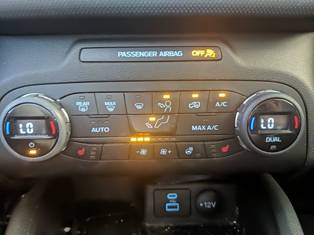 Used 2021 Ford Bronco Sport Outer Banks w/ Outer Banks Package (96D) image 21