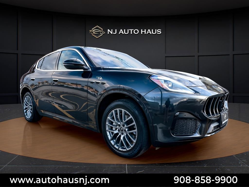 Used 2024 Maserati Grecale GT image 1