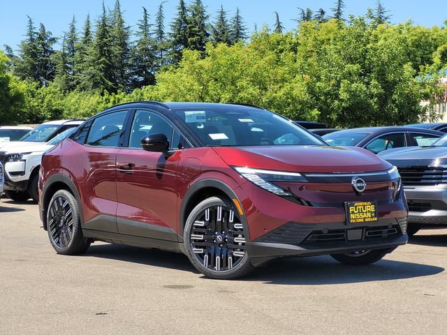 New 2026 Nissan Leaf Platinum+ w/ Cargo Package (Platinum+)