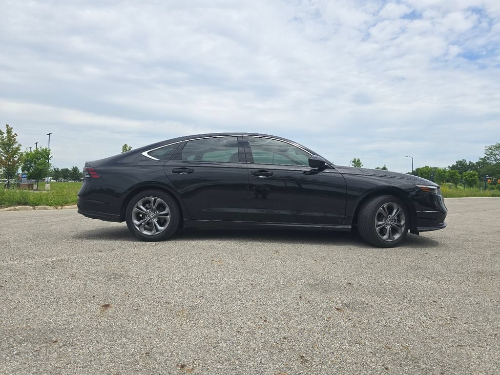 Used 2024 Honda Accord EX image 15