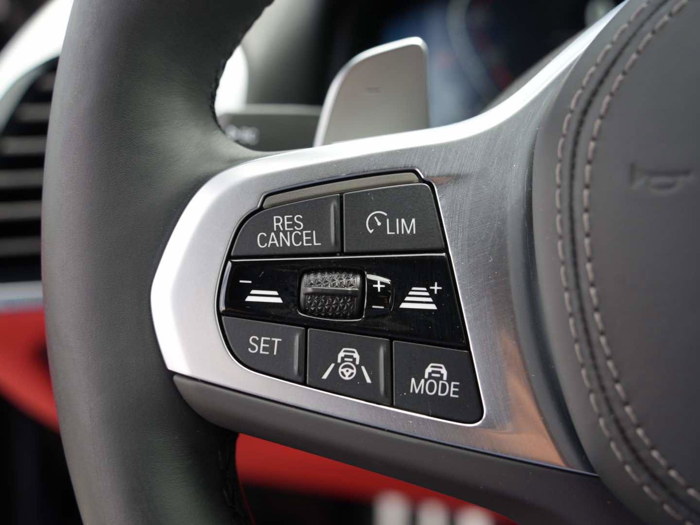Used 2026 BMW 840i Convertible RWD image 21