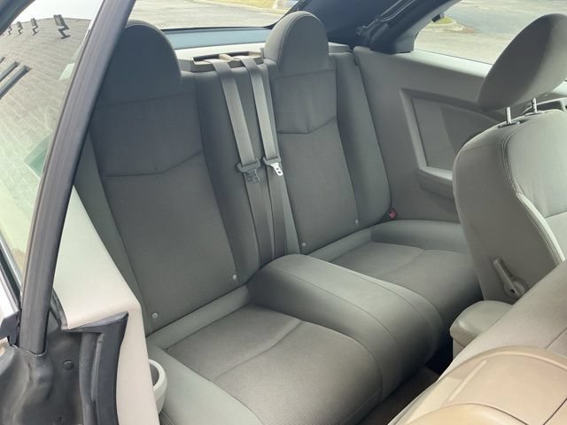 Used 2008 Chrysler Sebring Touring FWD image 25