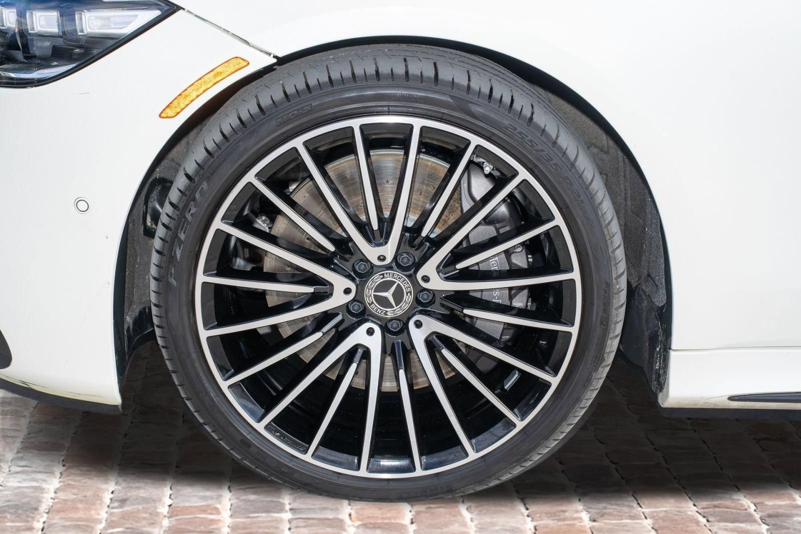 Used 2022 Mercedes-Benz S 500 S 500 w/ AMG Line Package image 38