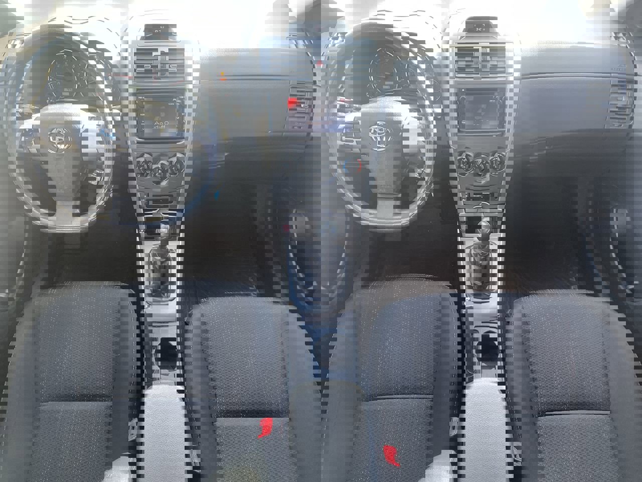 Used 2013 Toyota Corolla S image 13