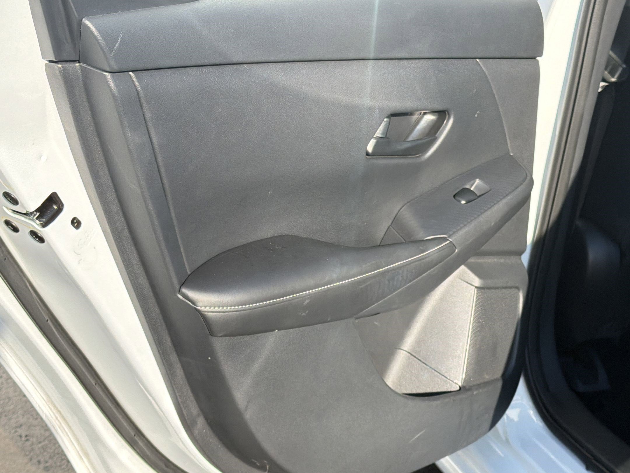 Used 2025 Nissan Sentra S image 29