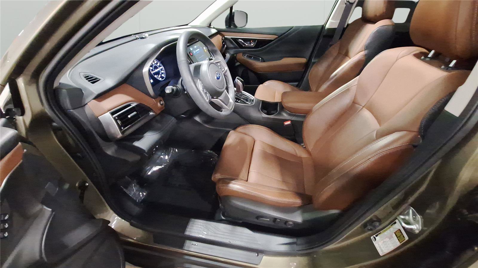 Used 2023 Subaru Outback Touring image 21