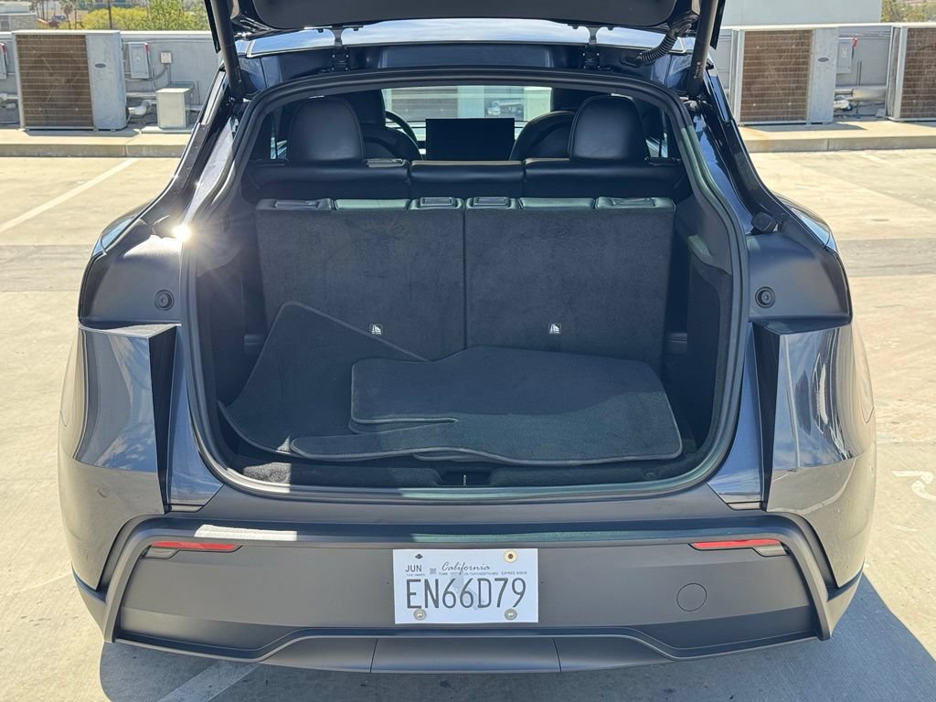 Used 2026 Tesla Model Y Long Range AWD/4WD image 36