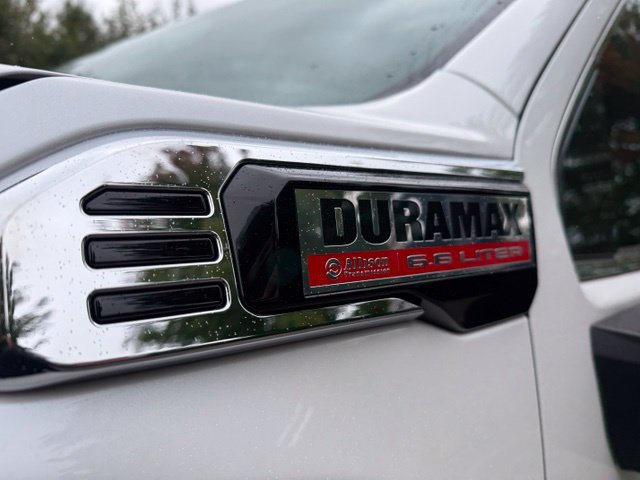 Used 2024 GMC Sierra 2500 Denali w/ Denali Reserve Package AWD/4WD image 8