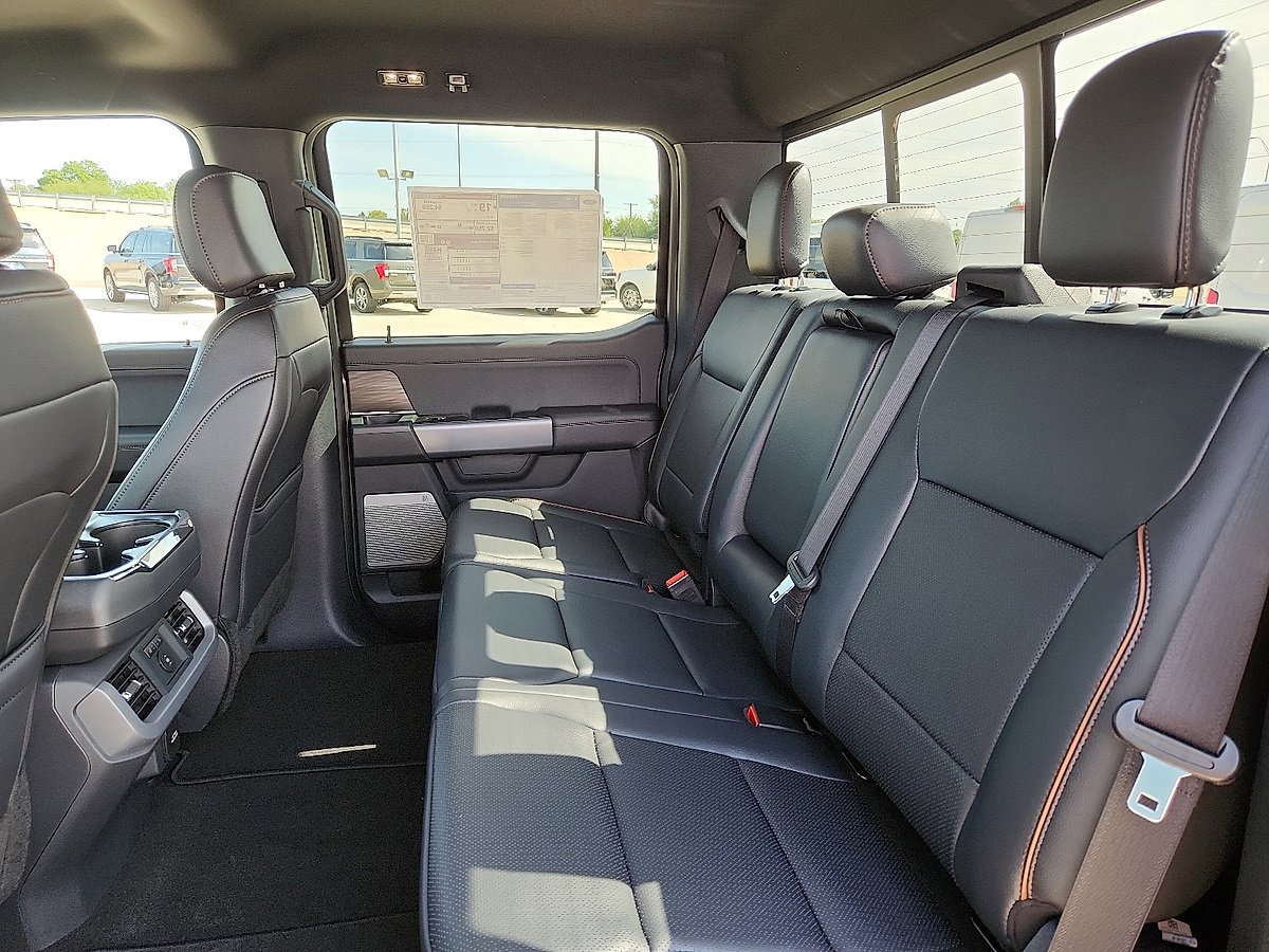 New 2025 Ford F150 Lariat w/ Equipment Group 502A High image 5