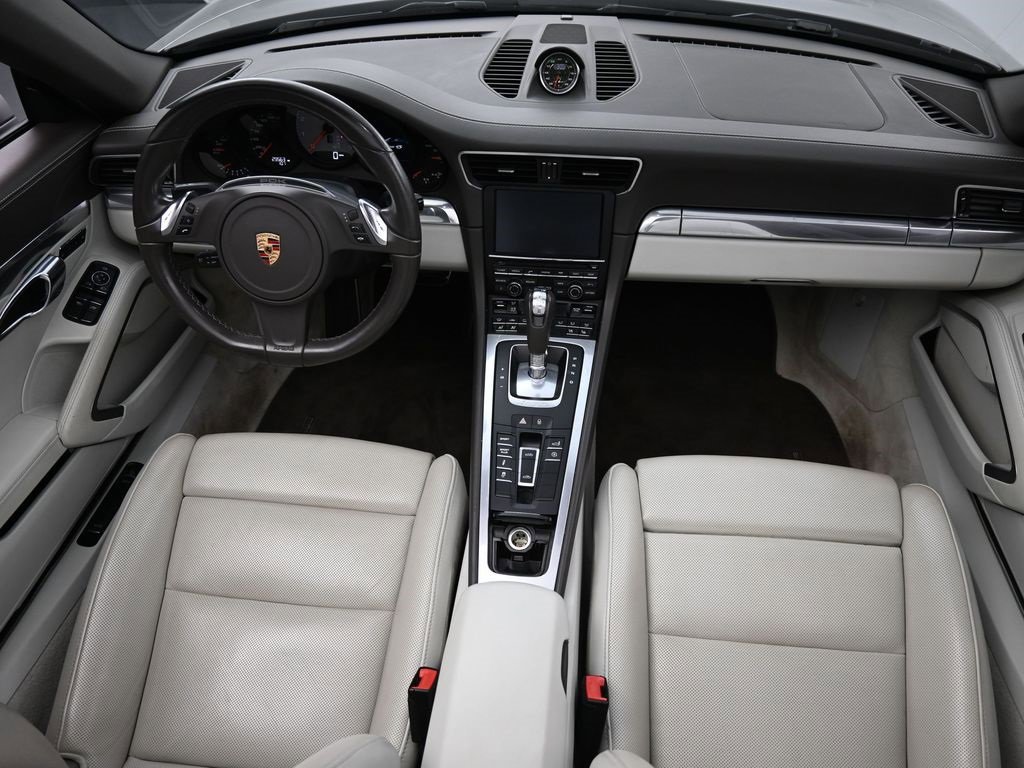 Used 2014 Porsche 911 Targa 4S image 27
