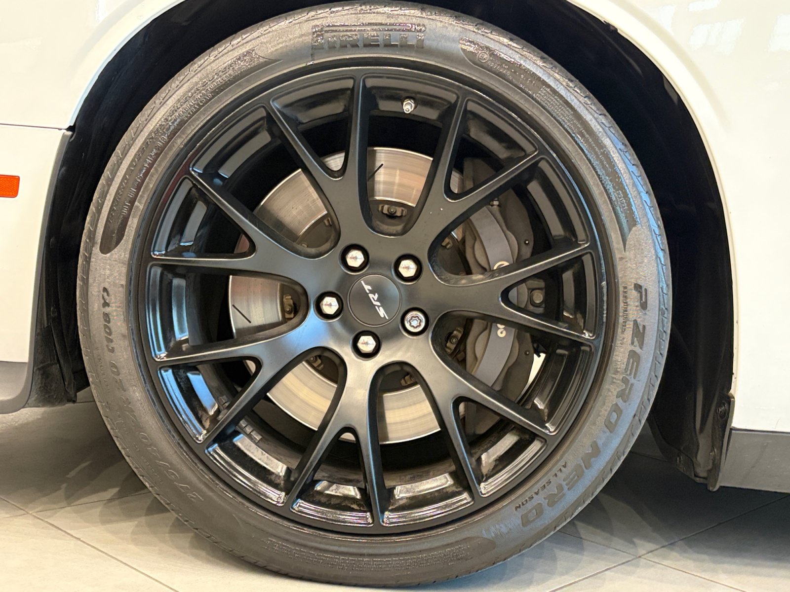 Used 2019 Dodge Challenger SRT Hellcat w/ Plus Package RWD image 11
