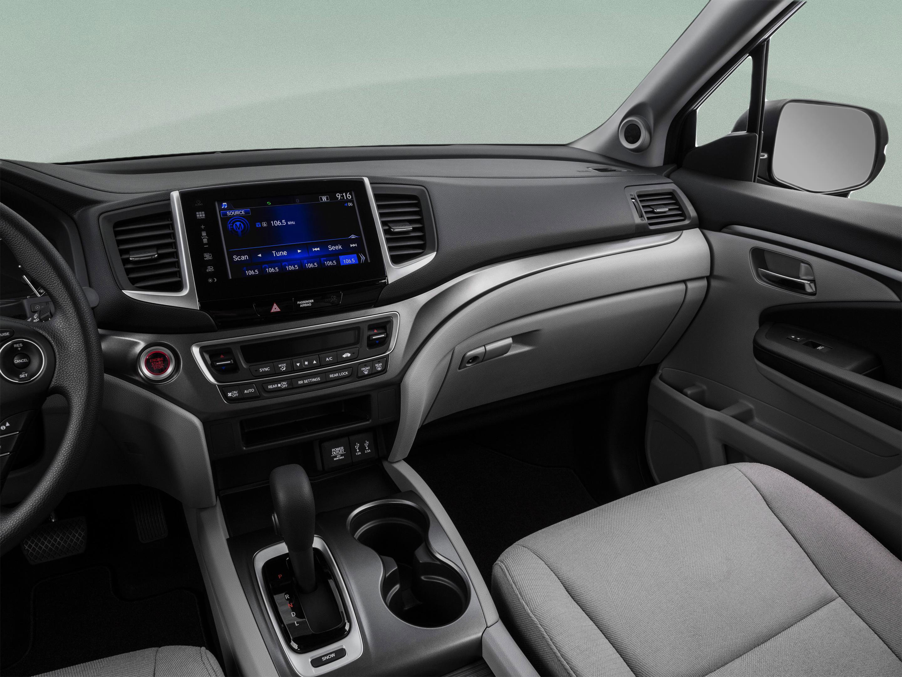 Used 2016 Honda Pilot Touring image 48