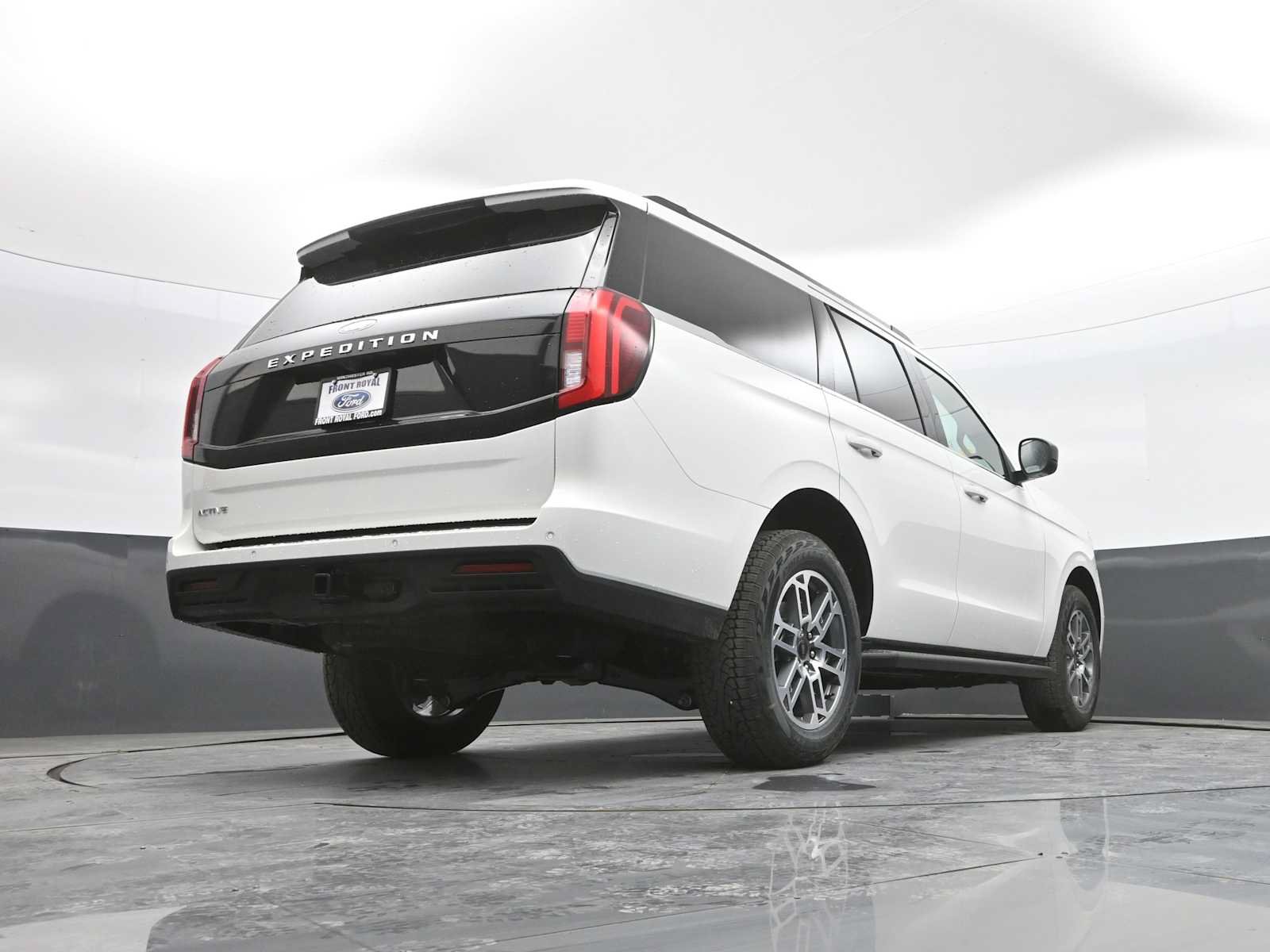 New 2026 Ford Expedition Active AWD/4WD image 62