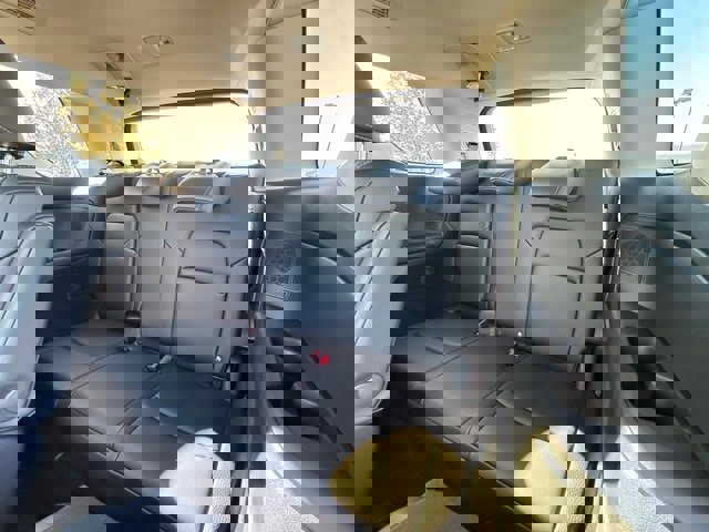 New 2025 Nissan Pathfinder SL w/ SL Premium Package image 16