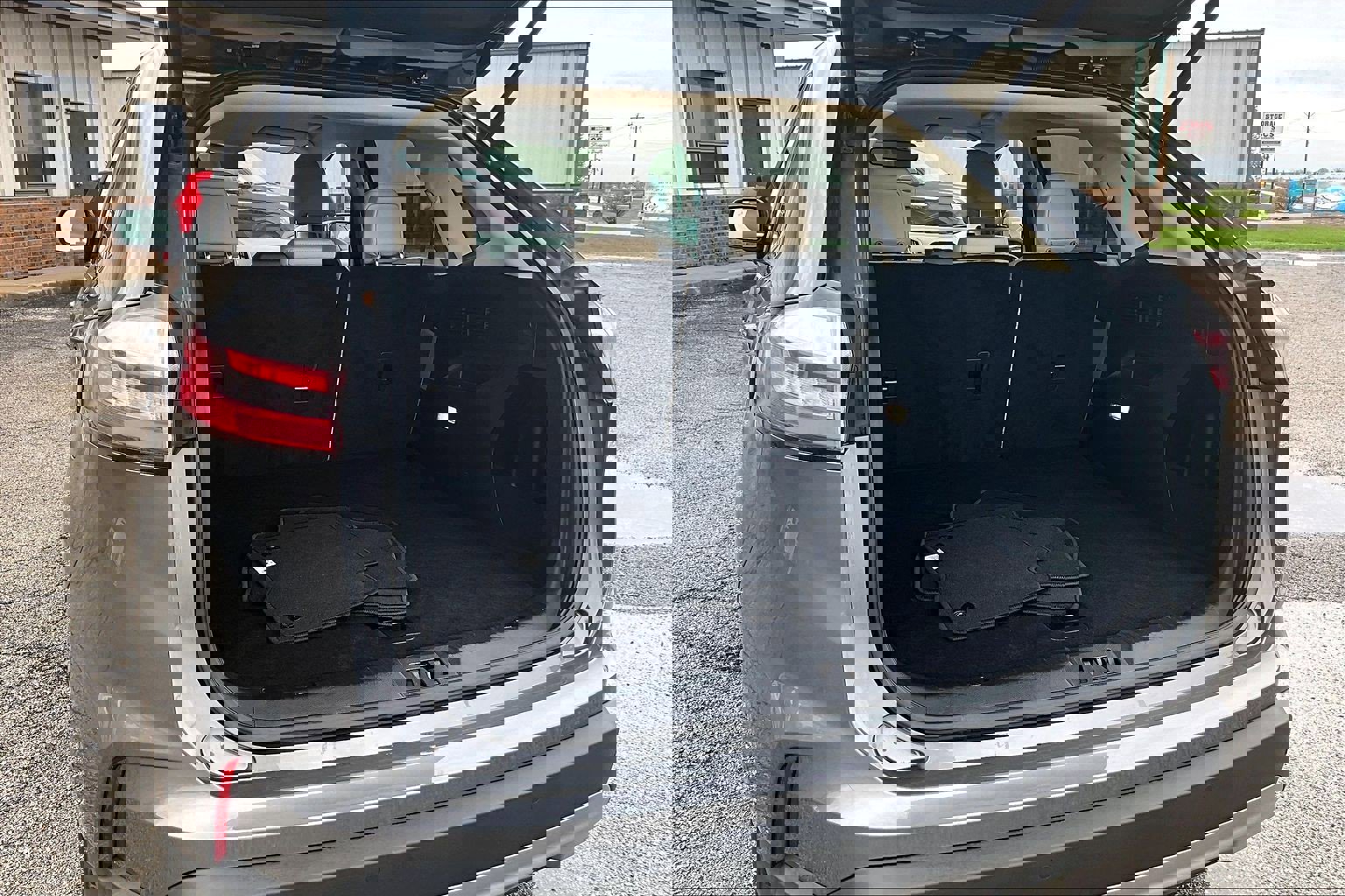 Used 2024 Ford Edge SEL w/ Convenience Package image 18