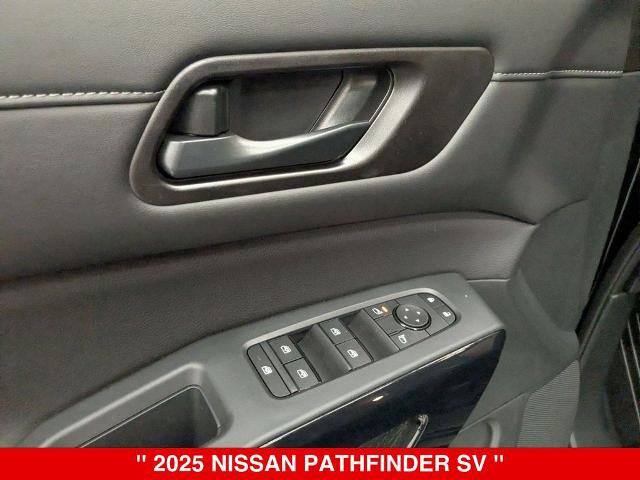 Certified 2025 Nissan Pathfinder SV AWD/4WD image 11