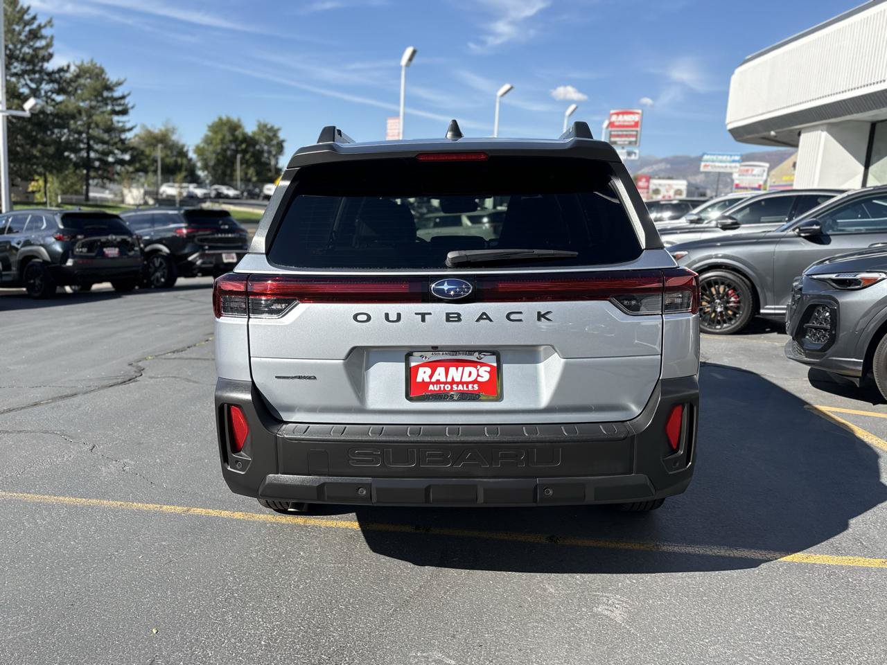 Used 2026 Subaru Outback Premium AWD/4WD image 7