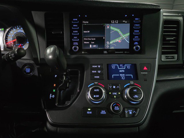 Used 2019 Toyota Sienna SE Premium AWD/4WD image 33