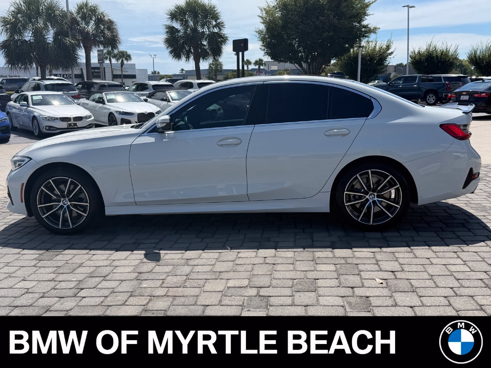 Used 2021 BMW 330i xDrive Sedan w/ Convenience Package AWD/4WD image 12