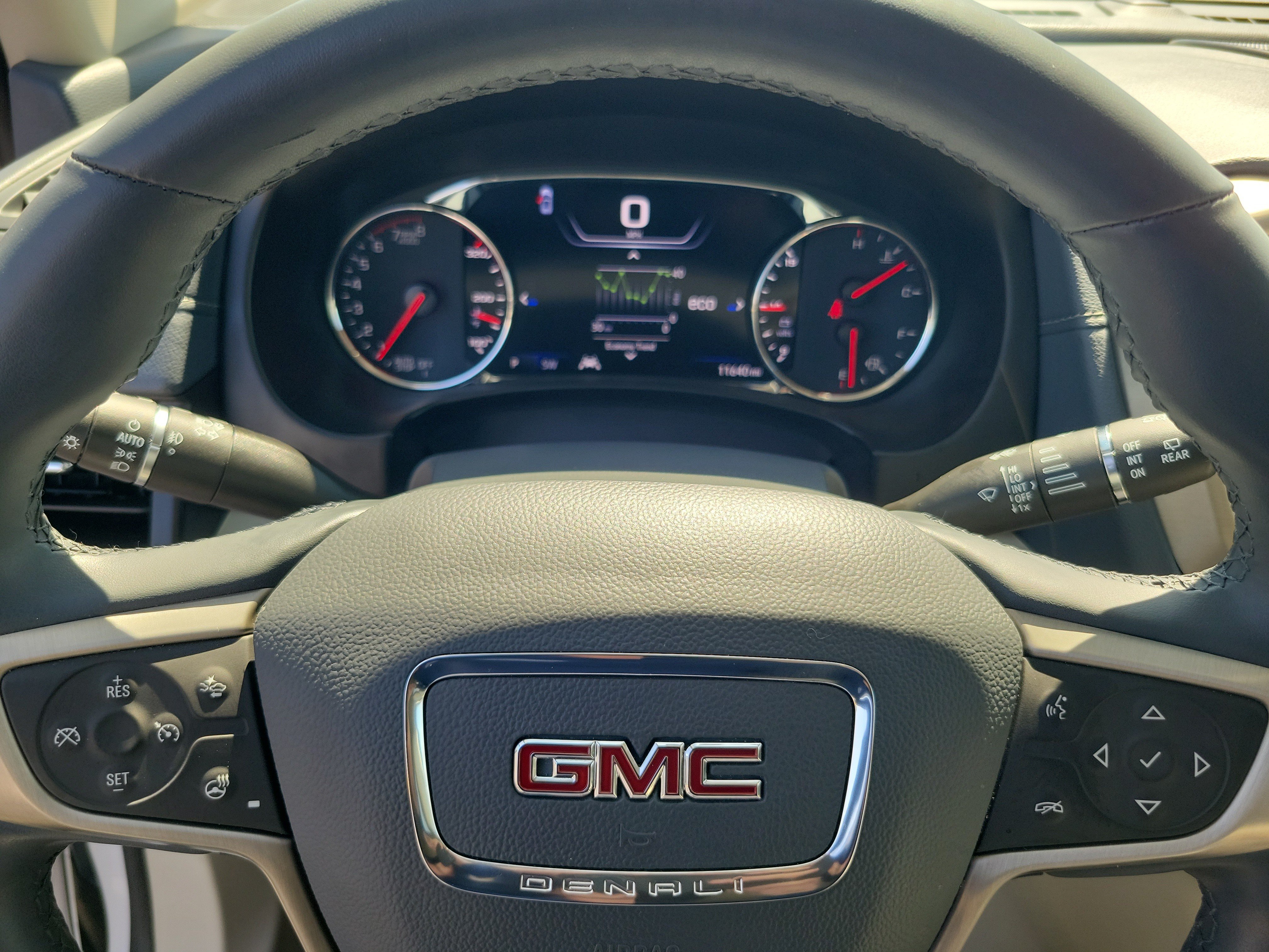 Used 2023 GMC Terrain Denali w/ Denali Premium Package AWD/4WD image 21