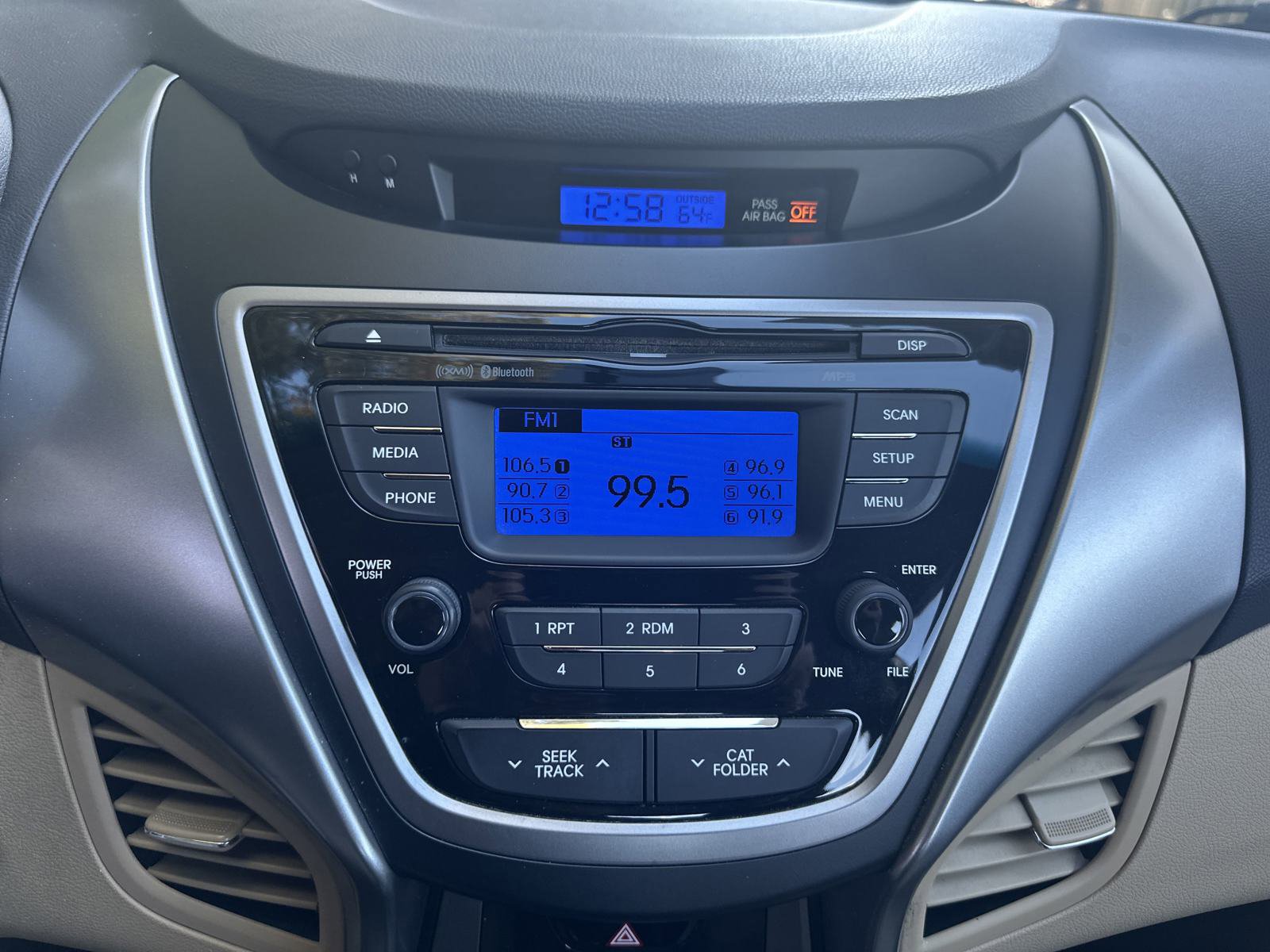 Used 2013 Hyundai Elantra Limited image 15