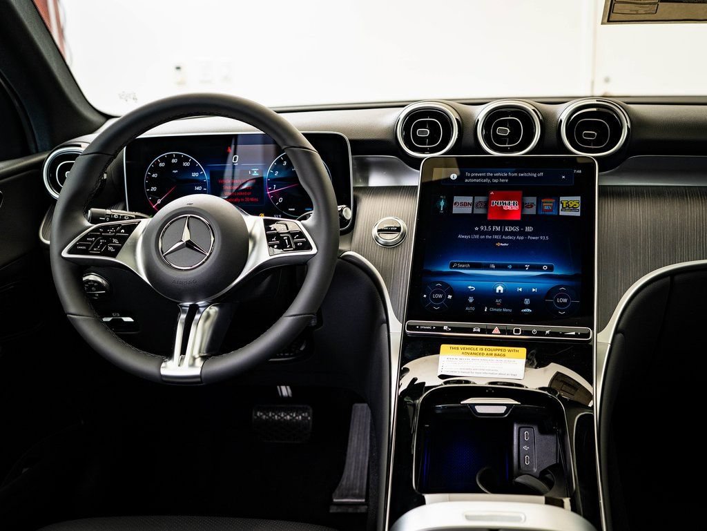 Certified 2026 Mercedes-Benz GLC 300 4MATIC image 31