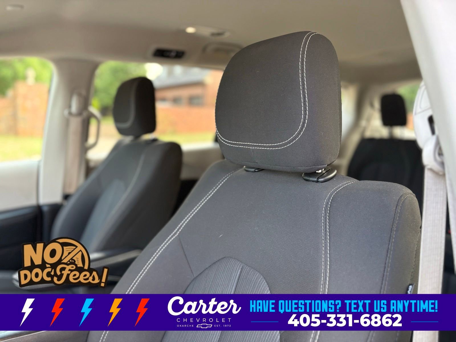 Used 2023 Chrysler Voyager LX FWD image 24