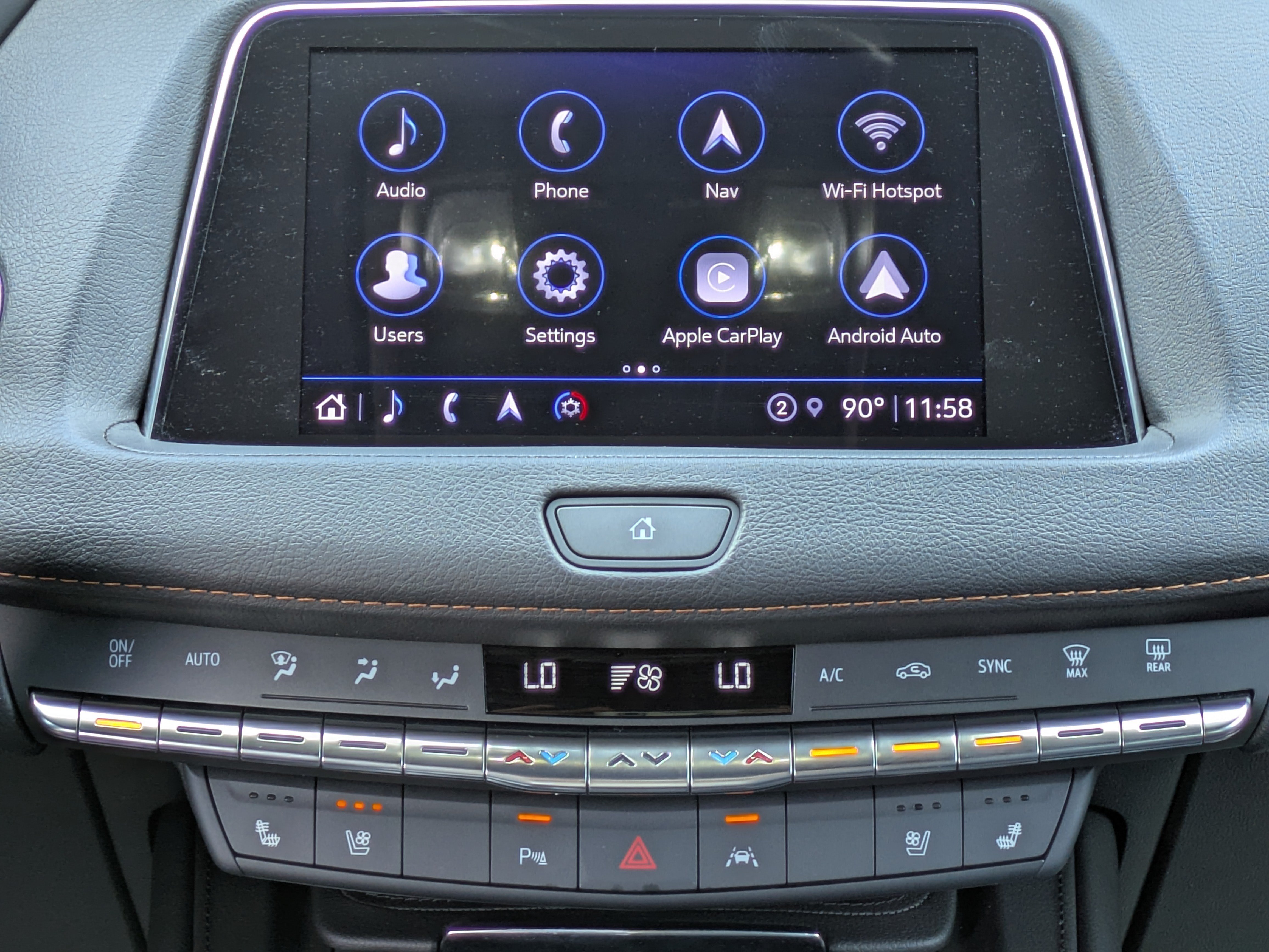 Certified 2023 Cadillac XT4 Sport AWD/4WD image 17