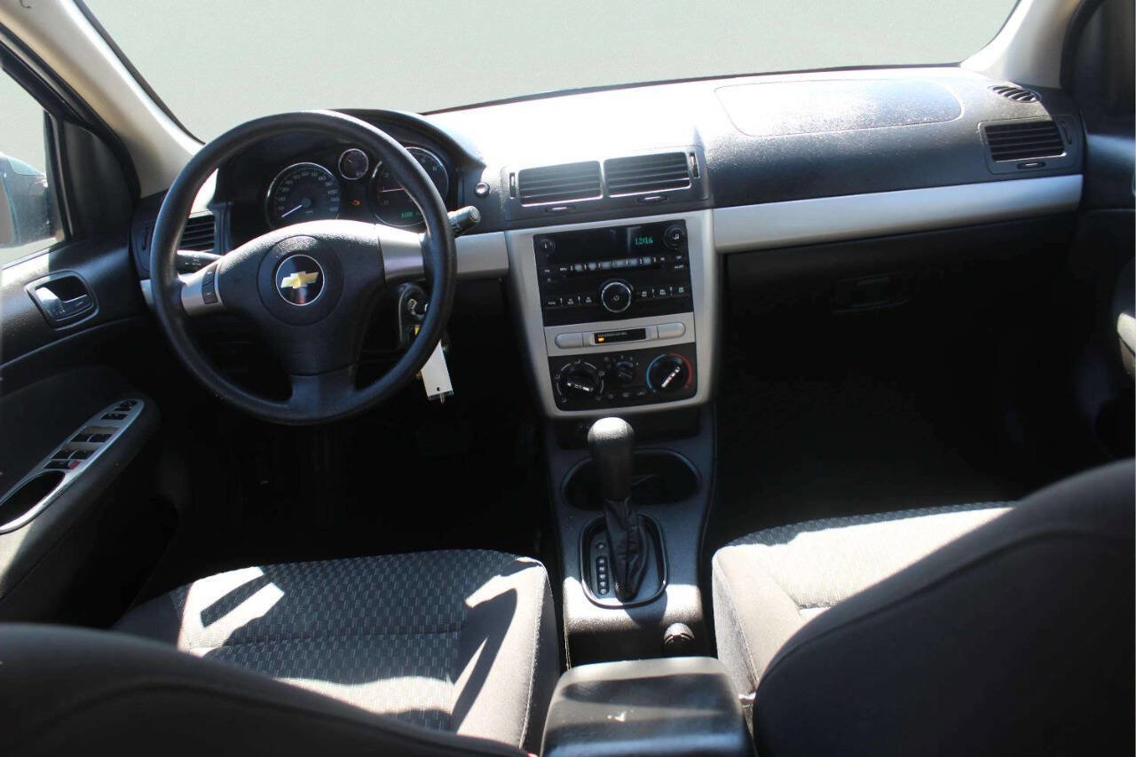 Used 2010 Chevrolet Cobalt LT image 6