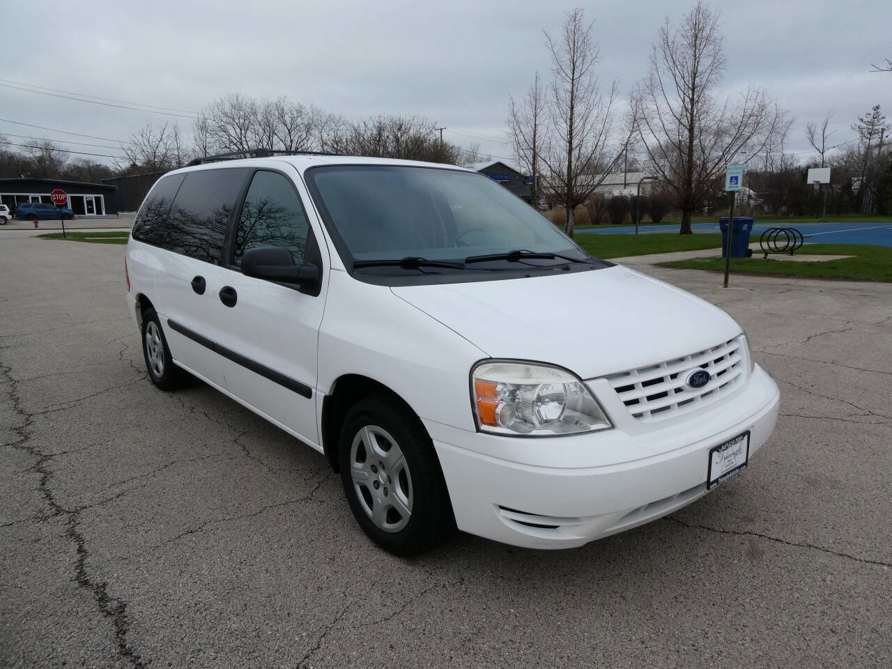 Used 2006 Ford Freestar SE image 3