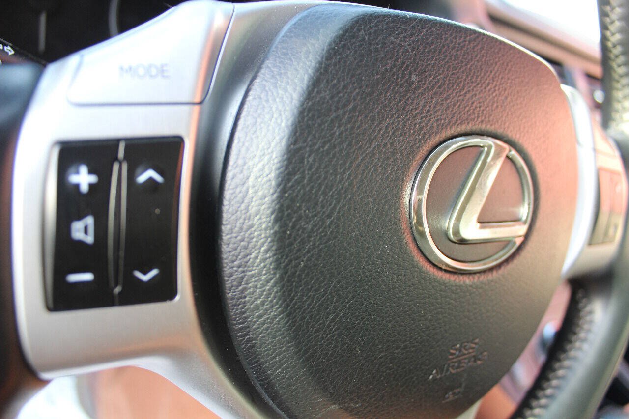 Used 2012 Lexus CT 200h Premium w/ Premium Audio Pkg FWD image 12