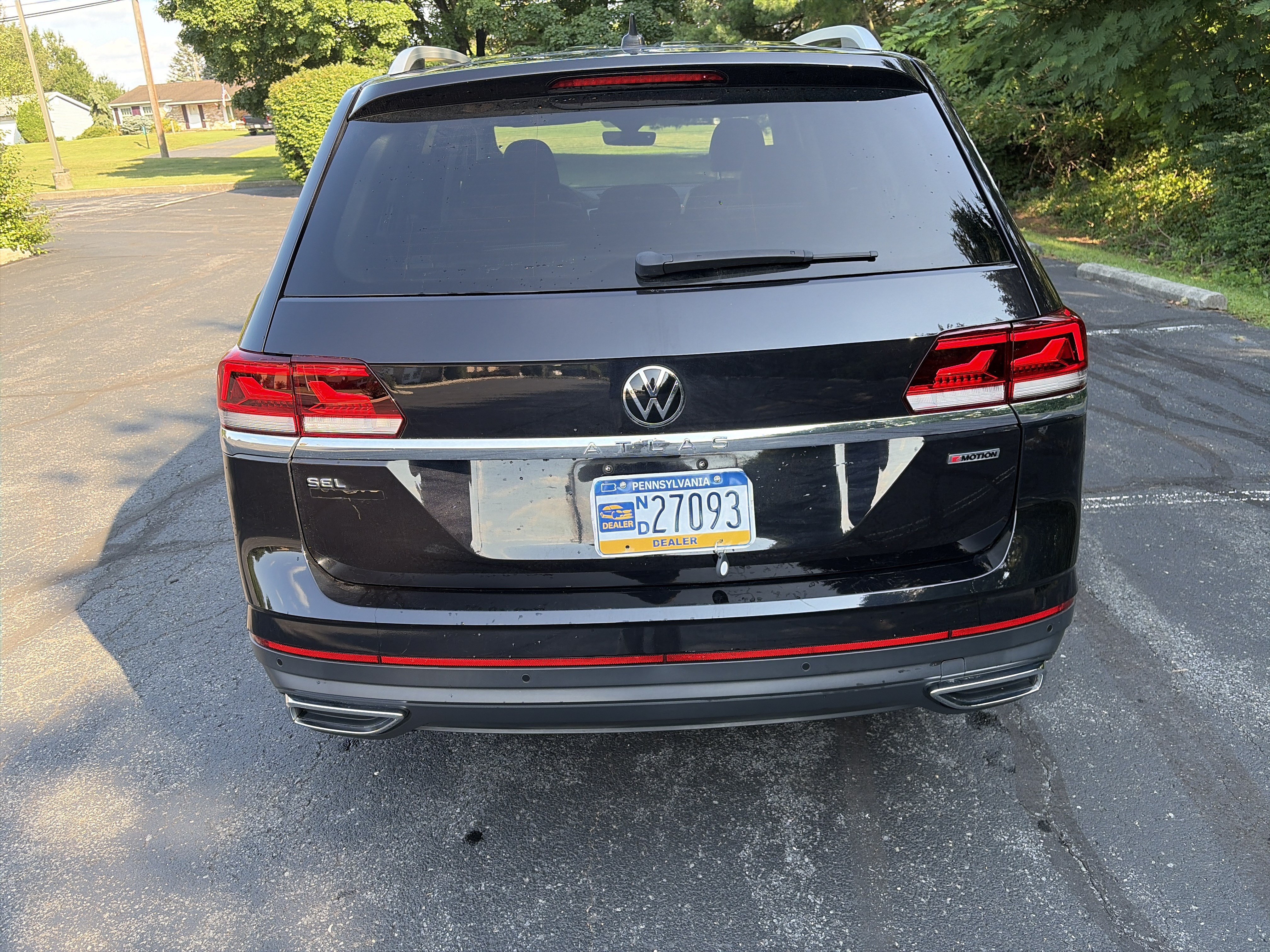 Used 2022 Volkswagen Atlas SEL AWD/4WD image 6