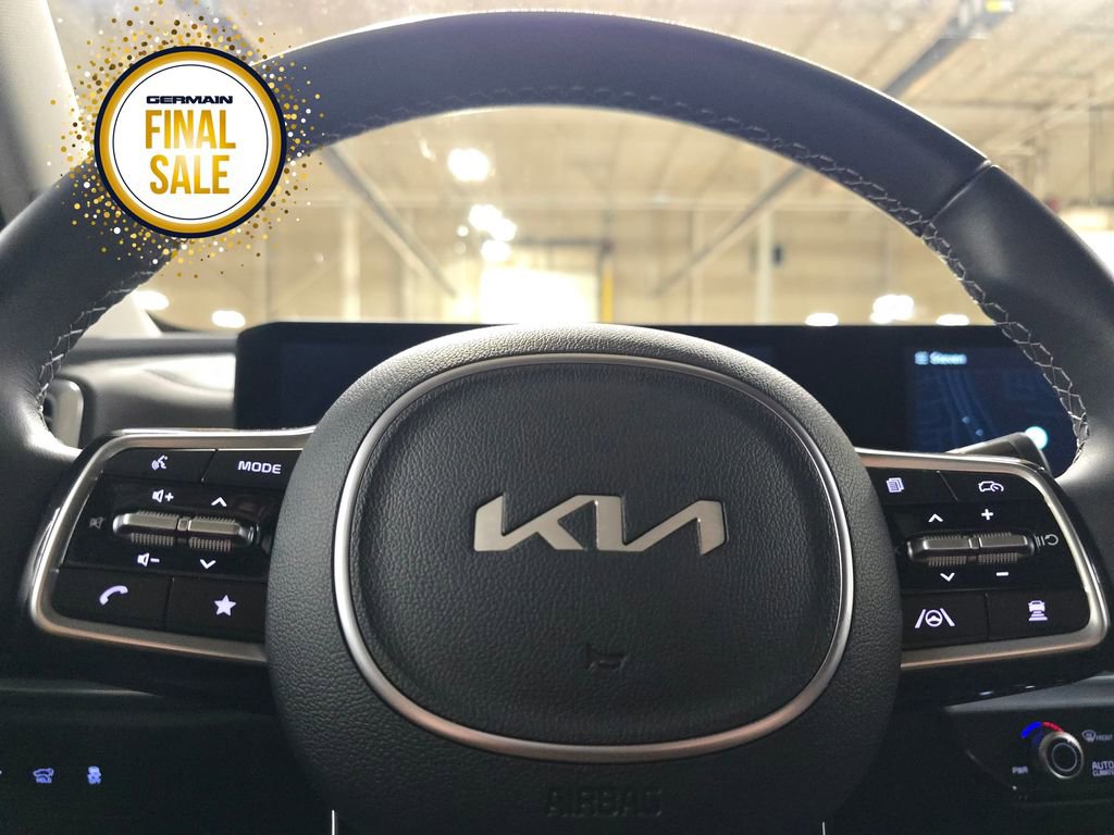 Certified 2025 Kia Sorento SX image 20