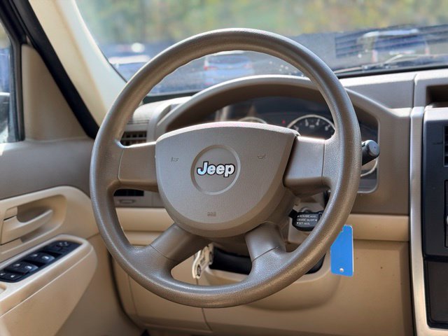 Used 2008 Jeep Liberty Sport w/ Popular Equipment Group AWD/4WD image 16