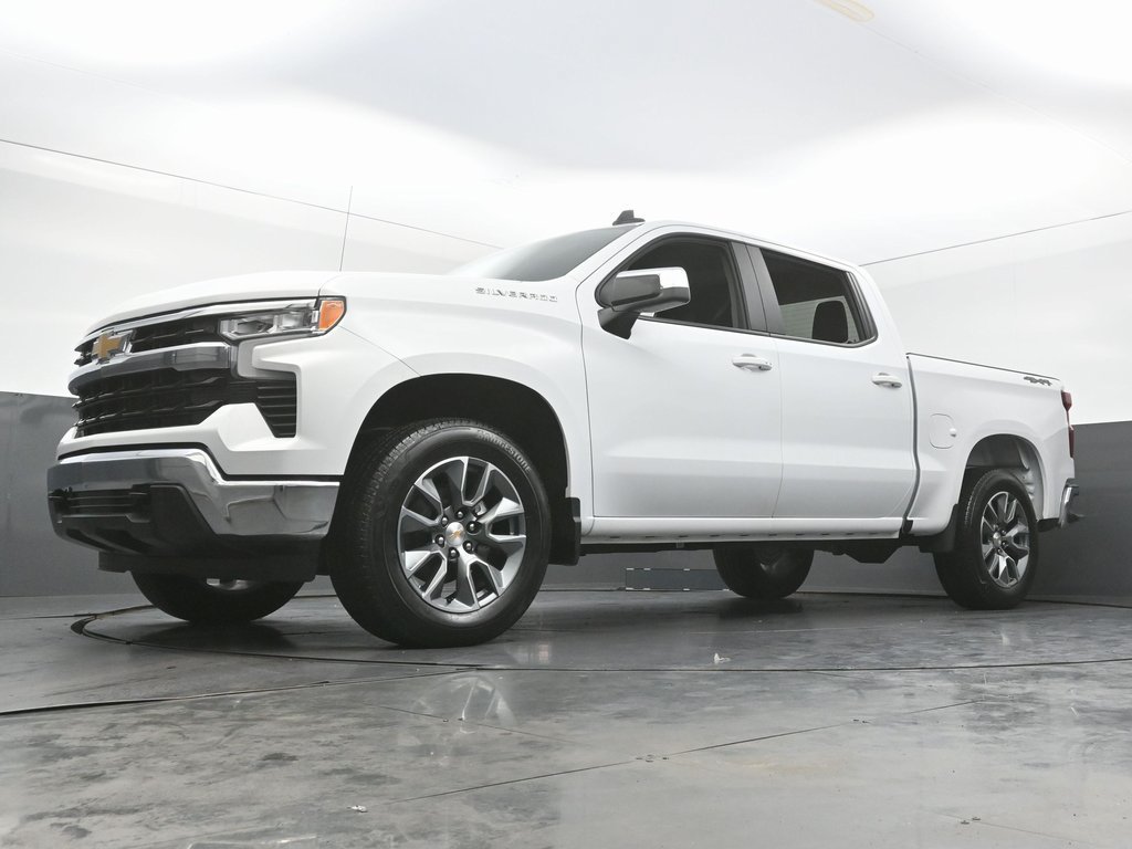 Used 2025 Chevrolet Silverado 1500 LT AWD/4WD image 53