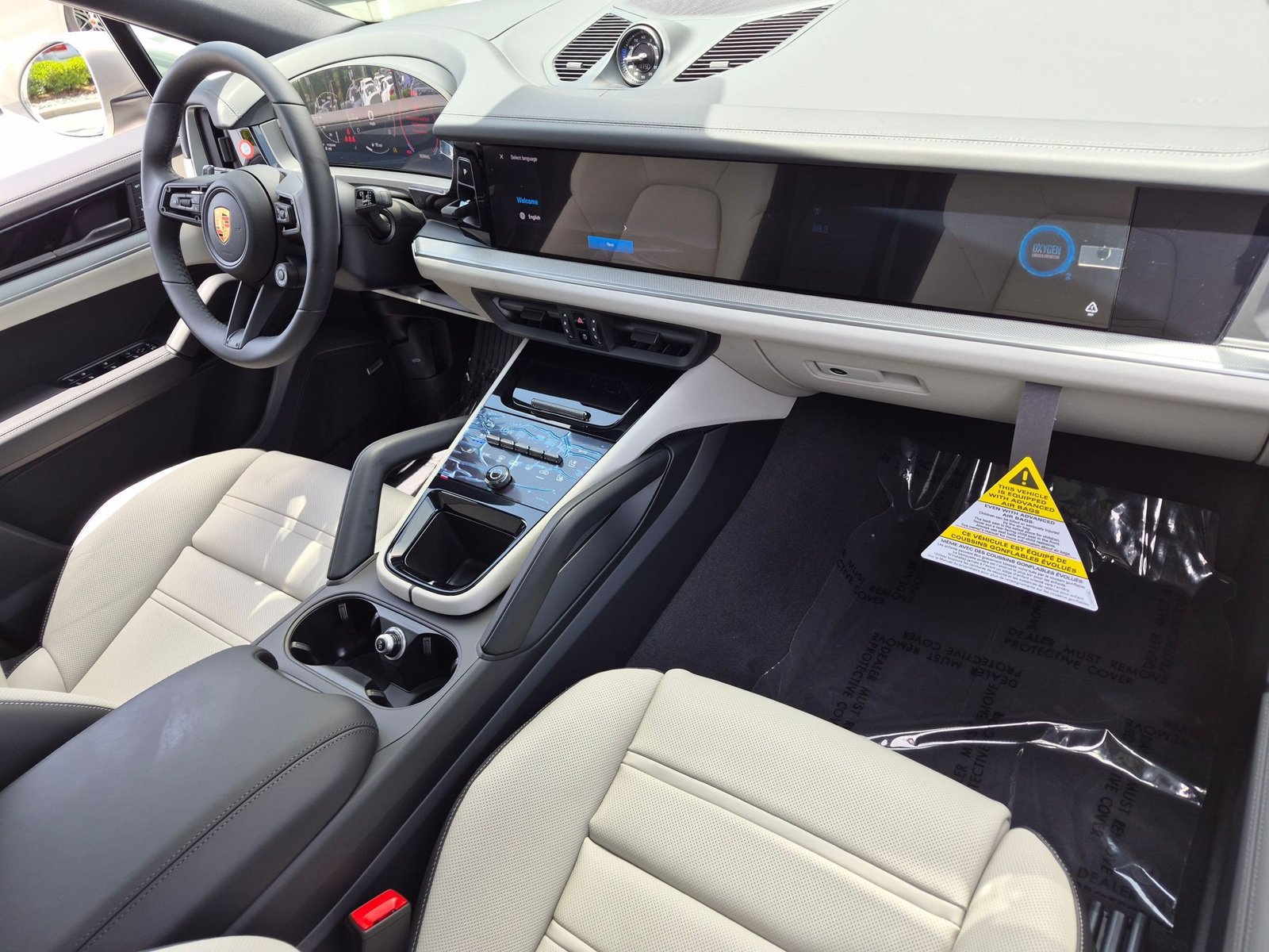 New 2026 Porsche Cayenne Coupe AWD/4WD image 27