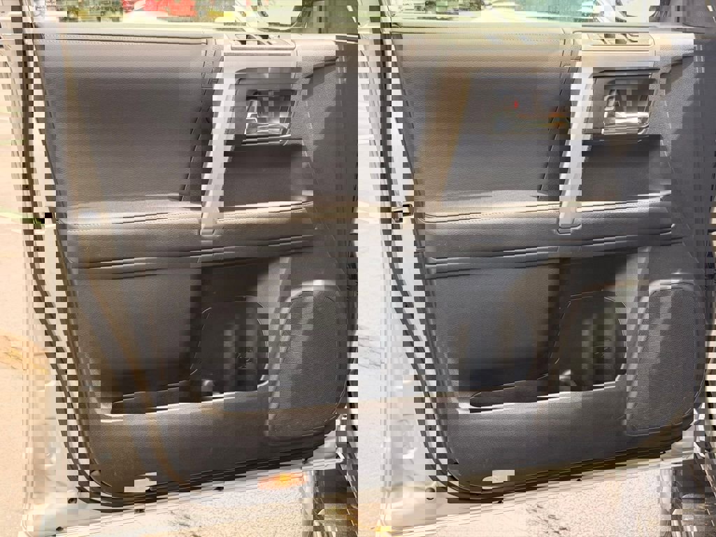 Certified 2024 Toyota 4Runner SR5 Premium image 22