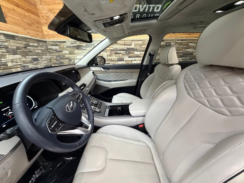 Used 2021 Hyundai Palisade Calligraphy image 10