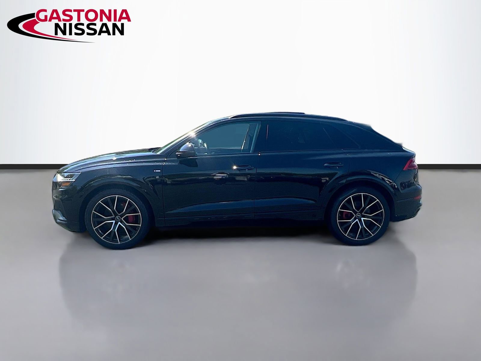 Used 2022 Audi Q8 Prestige image 5