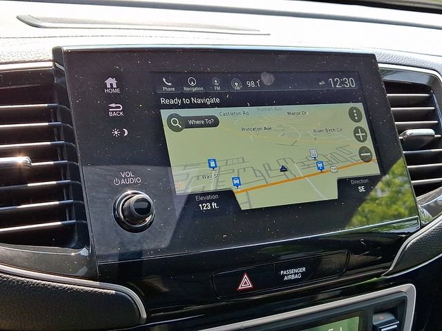 Certified 2024 Honda Passport Black Edition image 18