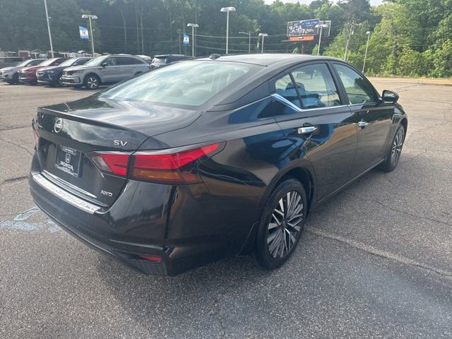 Used 2023 Nissan Altima 2.5 SV image 4