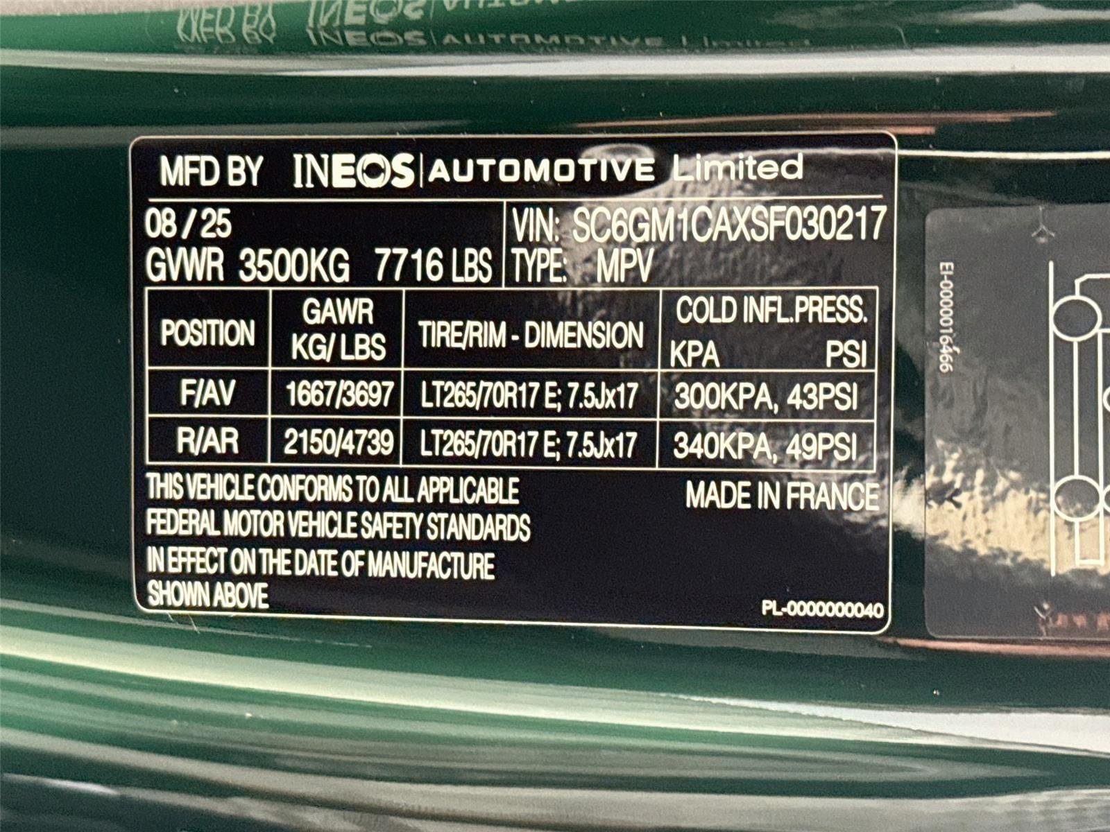 Used 2025 INEOS Grenadier AWD/4WD image 31