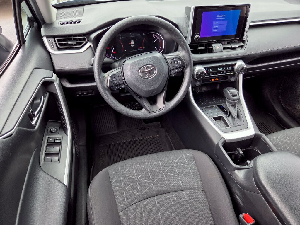 Certified 2024 Toyota RAV4 XLE FWD image 7
